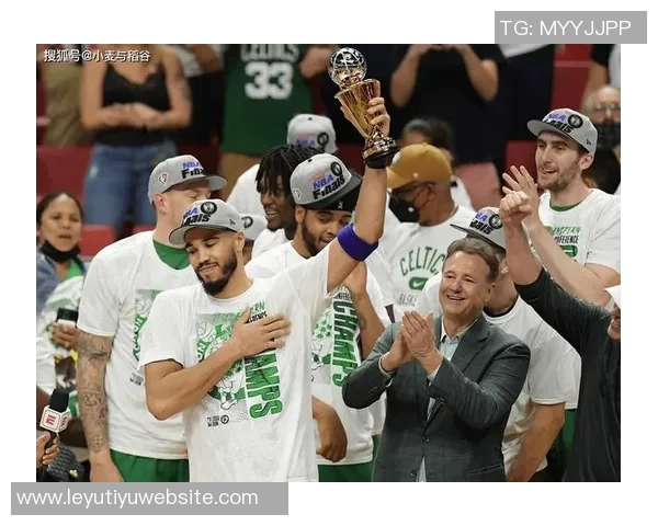 塔图姆担任运营总监寄语杜克队员保持联系随时解决问题